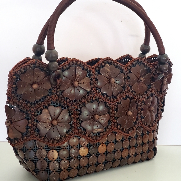 Handbags - Natural Coconut shell Handmade Handbag